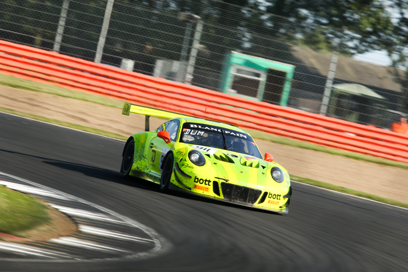 Illustration for article titled Blancpain GT Photos from Silverstone